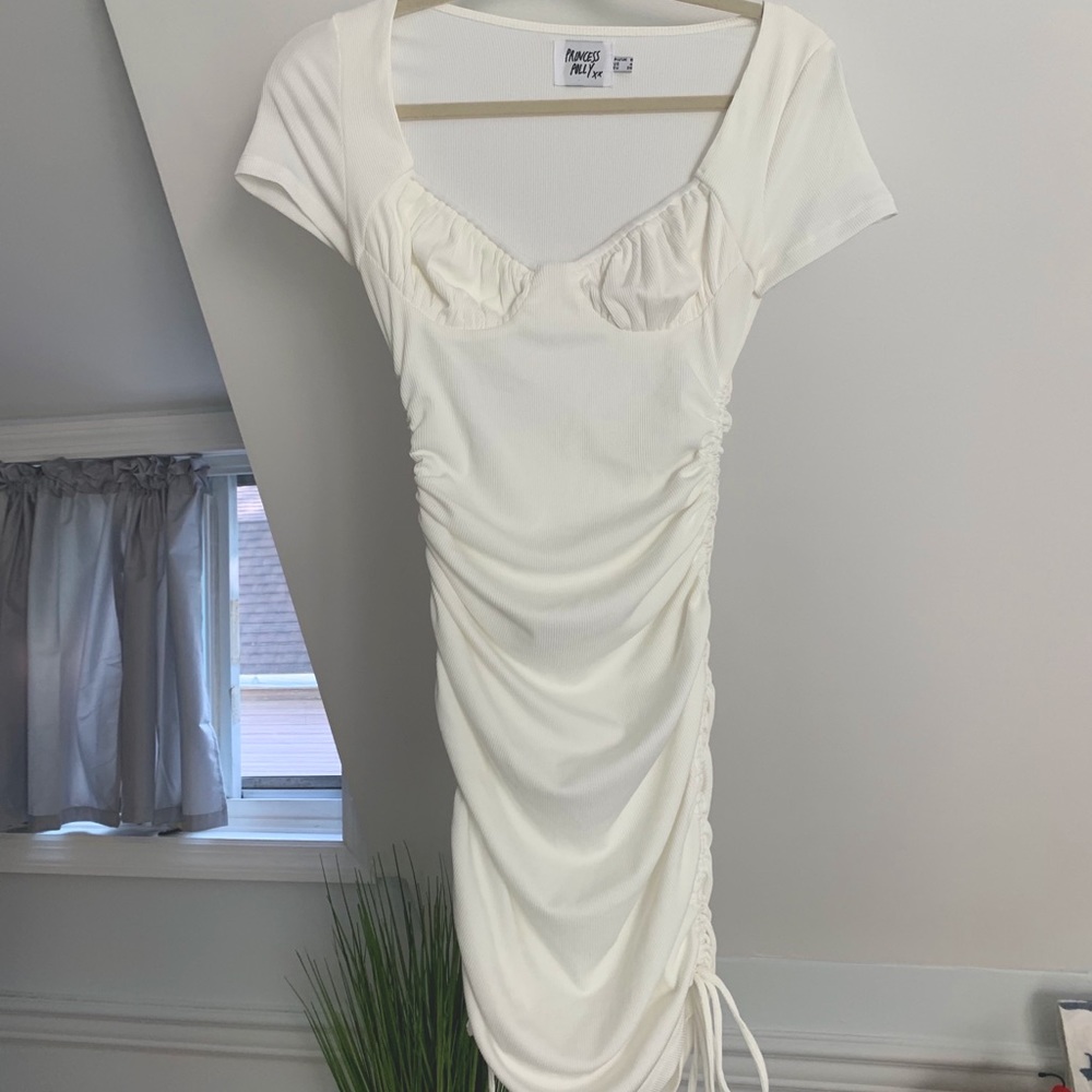 Neive short sleeve mini dress white